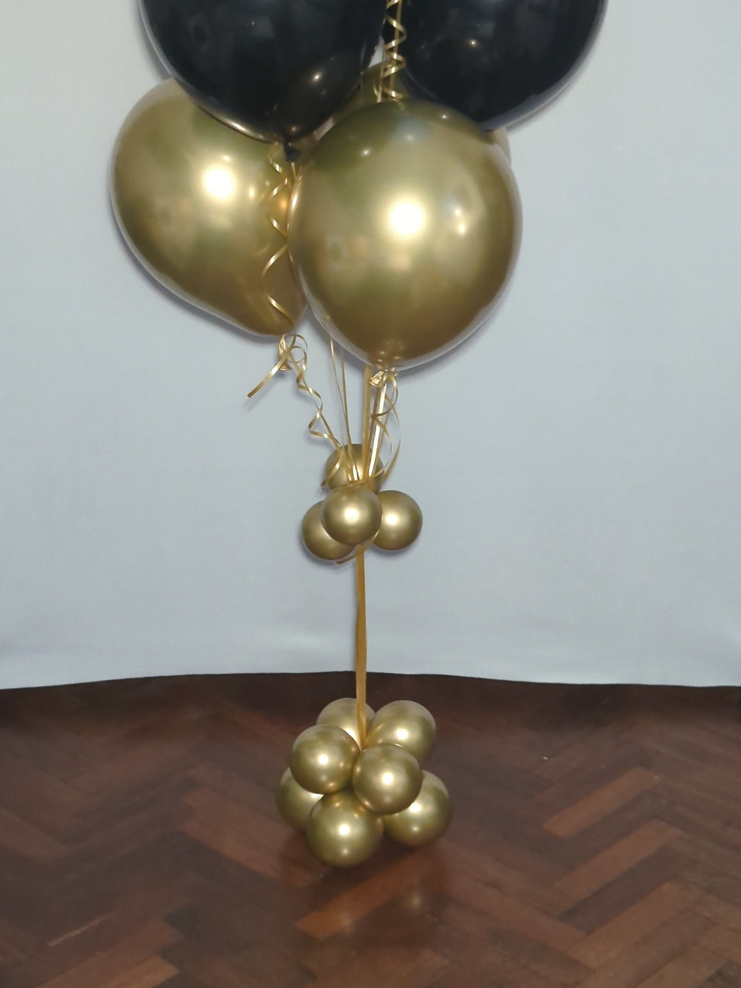 Helium Latex Balloon Bunch image 5