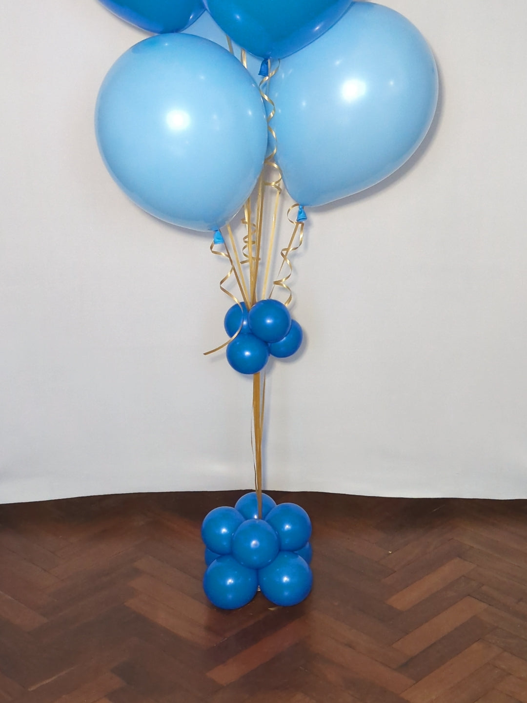 Helium Latex Balloon Bunch image 5