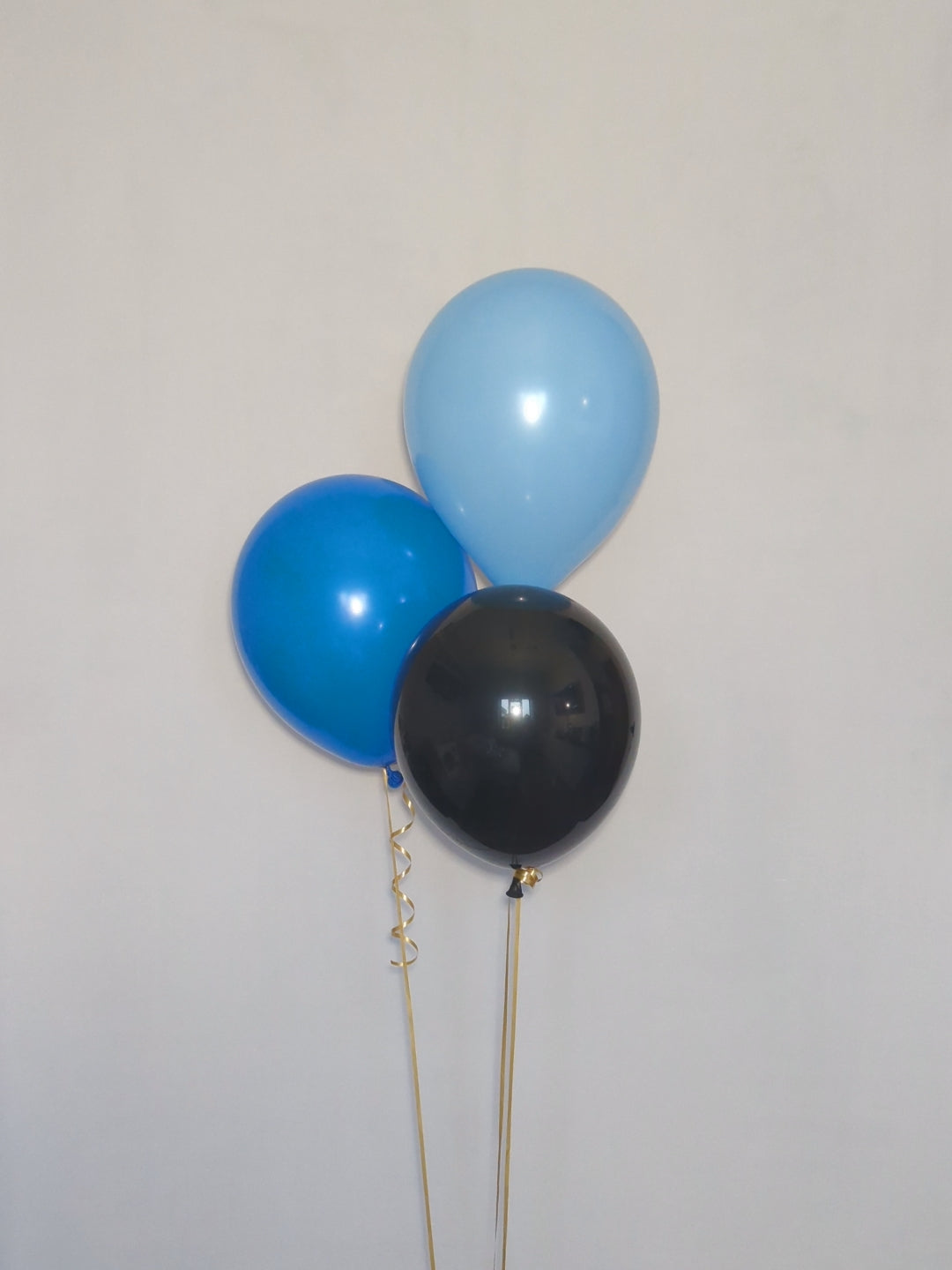 Helium Latex Balloon Bunch image 4