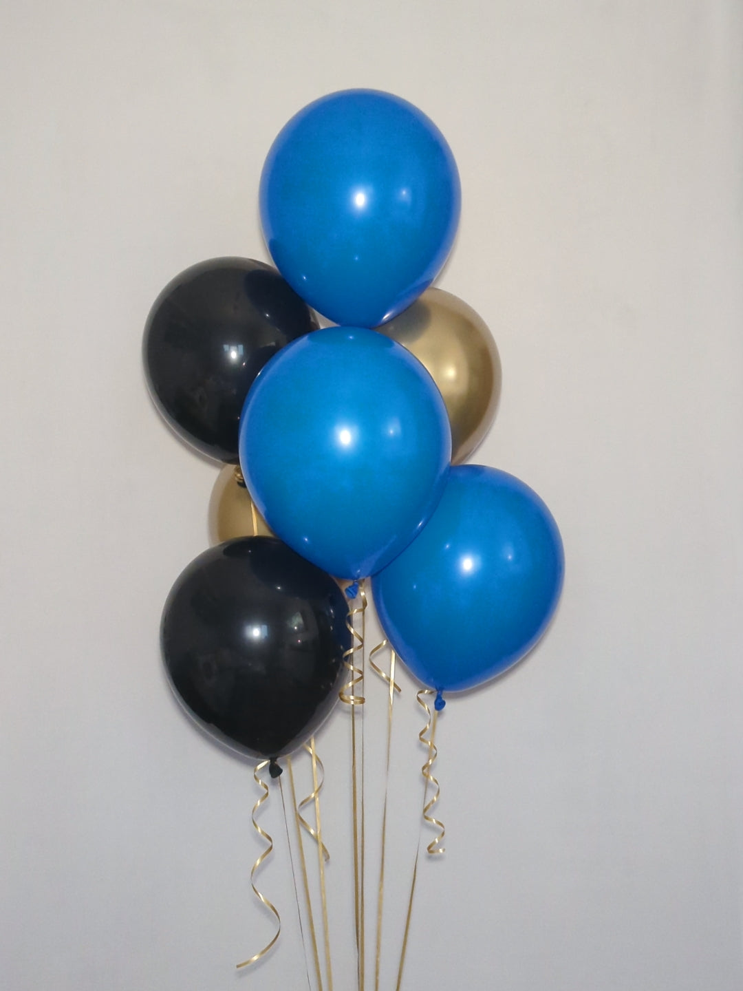Helium Latex Balloon Bunch image 2
