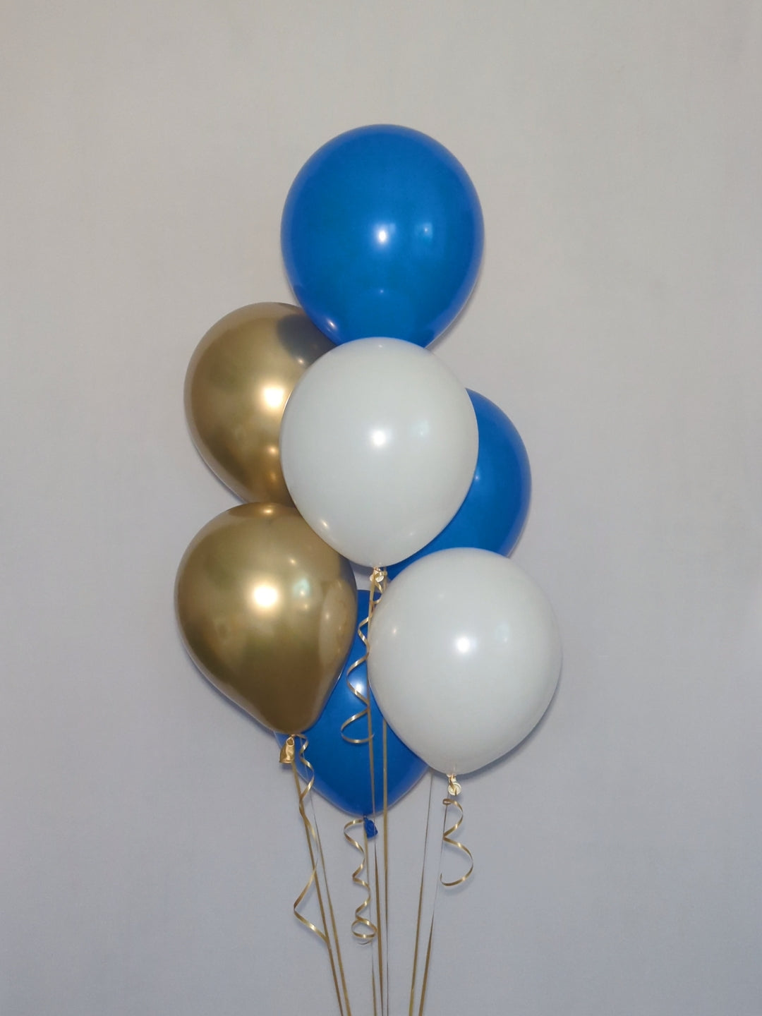 Helium Latex Balloon Bunch image 2
