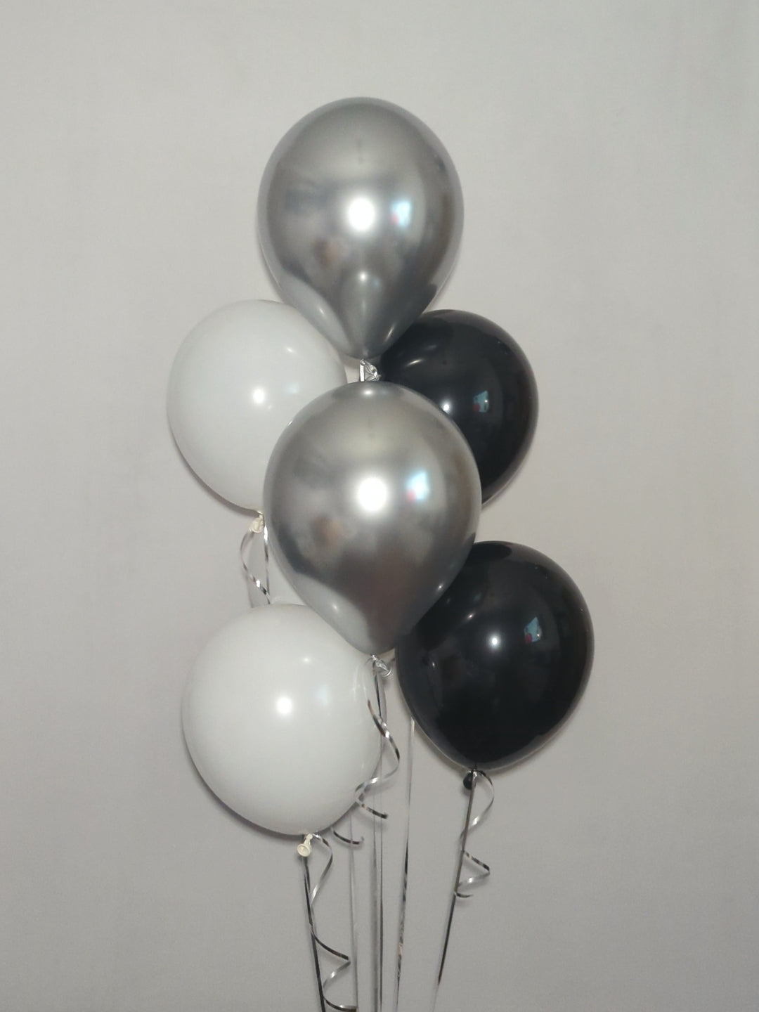 Helium Latex Balloon Bunch image 2
