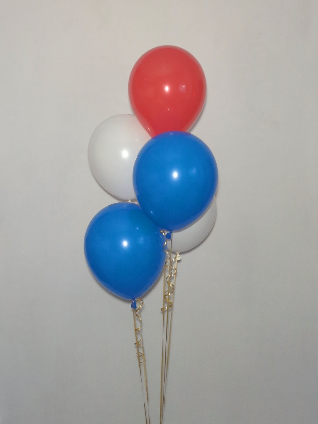 Helium Latex Balloon Bunch image 3