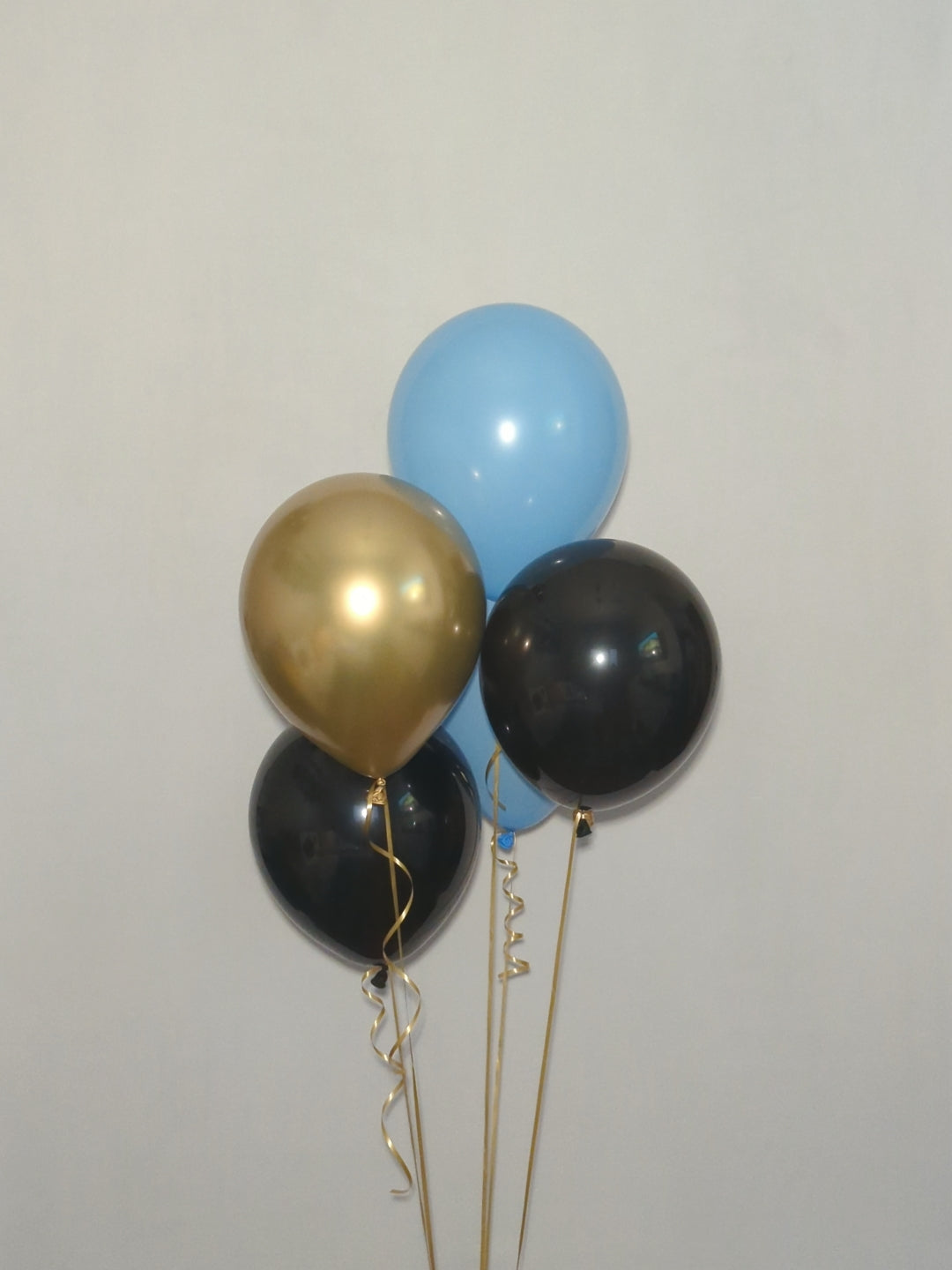 Helium Latex Balloon Bunch image 3