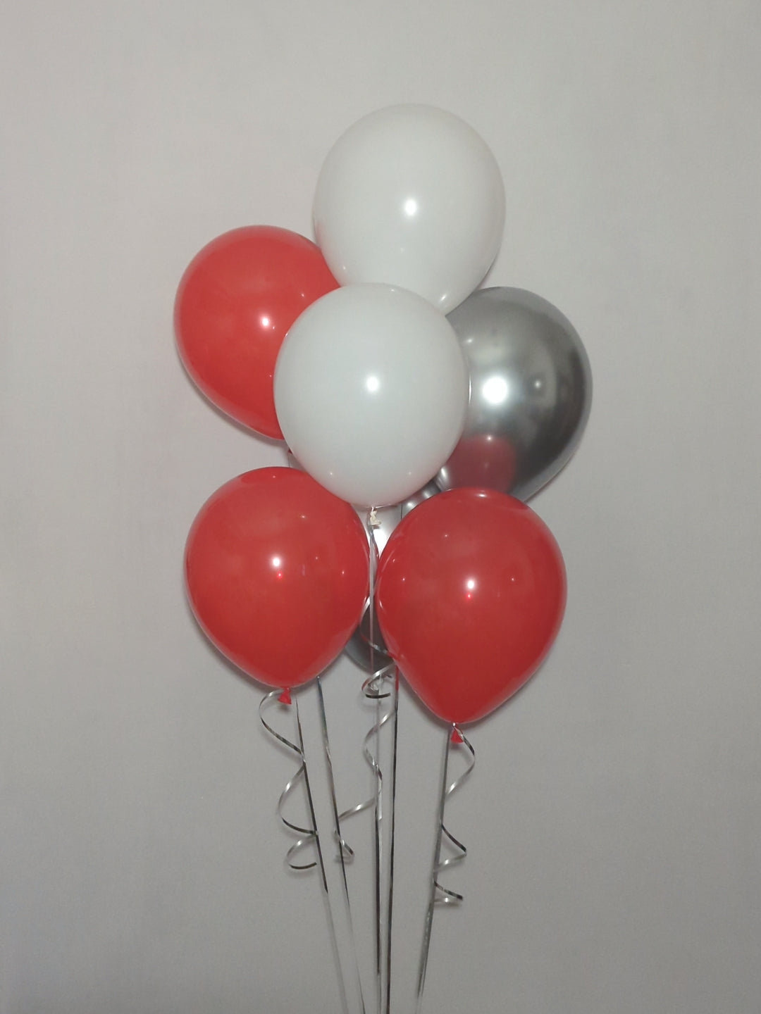 Helium Latex Balloon Bunch image 2