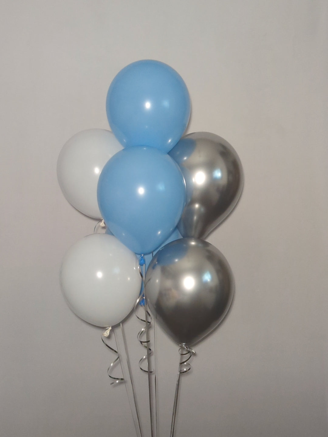 Helium Latex Balloon Bunch image 2