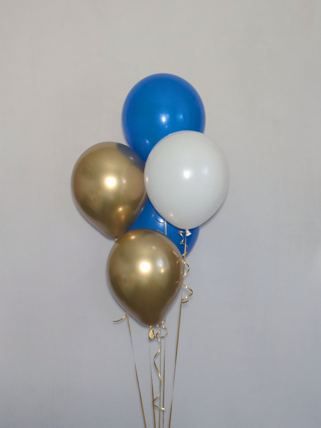 Helium Latex Balloon Bunch image 3