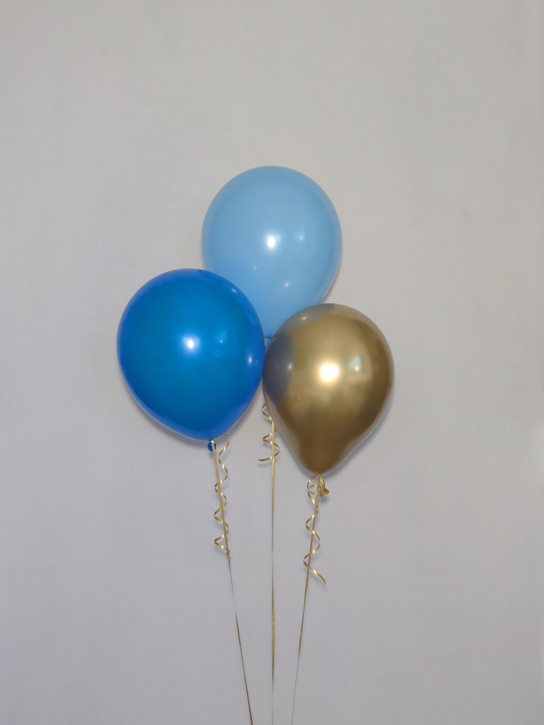 Helium Latex Balloon Bunch image 4
