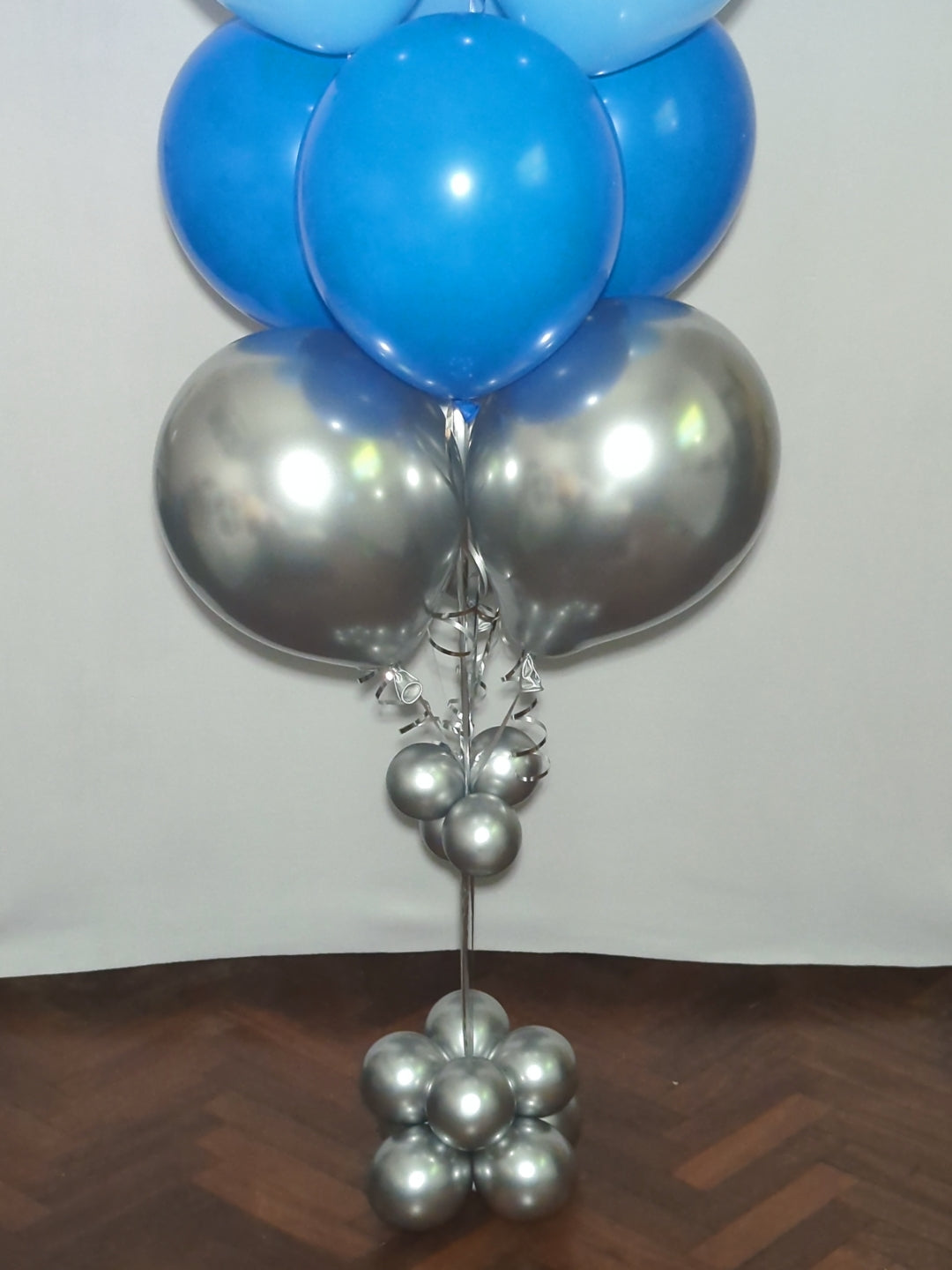Helium Latex Balloon Bunch image 5