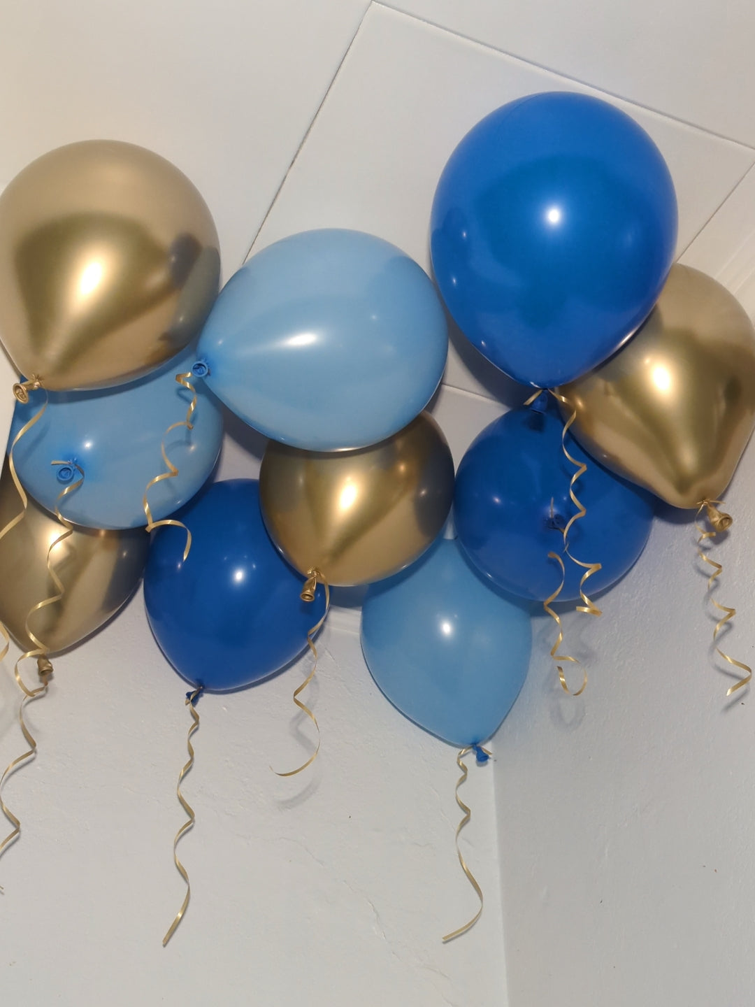 Helium Latex Ceiling Balloons x10 image 0